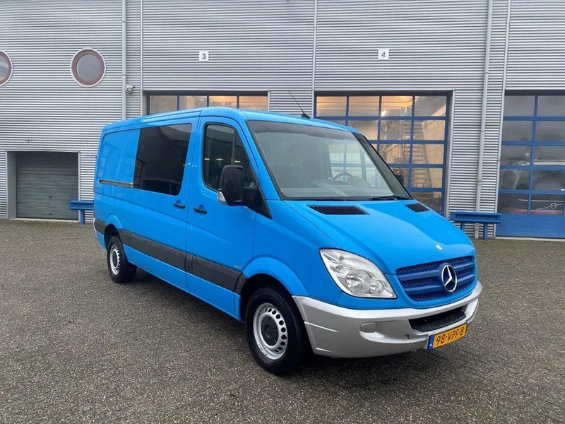 Mercedes-Benz Sprinter 311 CDI / NL VAN / TEMPOMAAT / AIRCO / AUTOMATIC / 2008 - Small van: picture 2 Mercedes-Benz Sprinter 311 CDI / NL VAN / TEMPOMAAT / AIRCO / AUTOMATIC / 2008 - Small van: picture 2