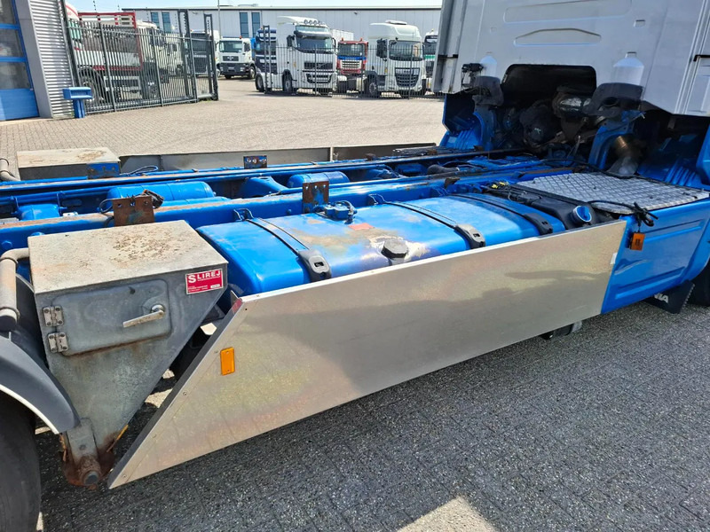 Leasing of Scania R580 V8 / RETARDER / LIFT+LENKACHSE / FULL-AIR / PLATFORM 2000 KG / NAVI / LEATHER / AIRCO / AUTOMATIC / EURO-6 / 2014 Scania R580 V8 / RETARDER / LIFT+LENKACHSE / FULL-AIR / PLATFORM 2000 KG / NAVI / LEATHER / AIRCO / AUTOMATIC / EURO-6 / 2014: picture 9