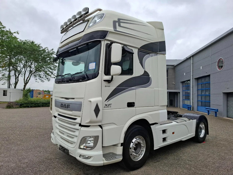 DAF XF106-460 / DEB / TUV:20-01-2026 / 753438 KM / FRIDGE / ACC / LWDS / GEN2 V2 TACHO / ALCOA / AUTOMATIC / EURO-6 / 2017 - Tractor unit: picture 1 DAF XF106-460 / DEB / TUV:20-01-2026 / 753438 KM / FRIDGE / ACC / LWDS / GEN2 V2 TACHO / ALCOA / AUTOMATIC / EURO-6 / 2017 - Tractor unit: picture 1