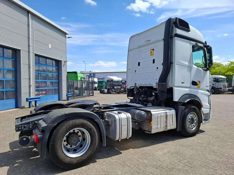 Mercedes-Benz Actros 1945 / HYDRAULICS / LWDS / SMART TACHO / 2XBED / FRIDGE / AUTOMATIC / EURO-6 / 2019 - Tractor unit: picture 5 Mercedes-Benz Actros 1945 / HYDRAULICS / LWDS / SMART TACHO / 2XBED / FRIDGE / AUTOMATIC / EURO-6 / 2019 - Tractor unit: picture 5