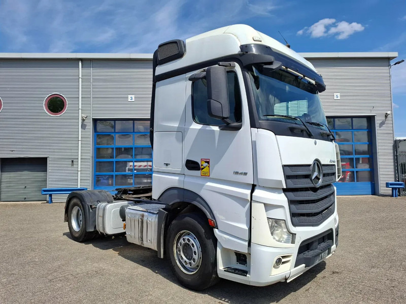 Mercedes-Benz Actros 1945 / HYDRAULICS / LWDS / SMART TACHO / 2XBED / FRIDGE / AUTOMATIC / EURO-6 / 2019 - Tractor unit: picture 2 Mercedes-Benz Actros 1945 / HYDRAULICS / LWDS / SMART TACHO / 2XBED / FRIDGE / AUTOMATIC / EURO-6 / 2019 - Tractor unit: picture 2