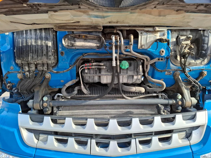 Tractor unit Mercedes-Benz Arocs 2851 / 6X4 / HYDRAULICS / BIG AXLE / ALCOA / AIRCO / AUTOMATIC / EURO-6 / 2015: picture 7 Tractor unit Mercedes-Benz Arocs 2851 / 6X4 / HYDRAULICS / BIG AXLE / ALCOA / AIRCO / AUTOMATIC / EURO-6 / 2015: picture 7