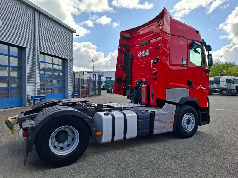 Renault T520 / RETARDER / DOUBLE TANK / TUV:19-03-2026 / PARKCOOL / ACC / LWDS / FRIDGE / AUTOMATIC / EURO-6 / 2019 - Tractor unit: picture 5 Renault T520 / RETARDER / DOUBLE TANK / TUV:19-03-2026 / PARKCOOL / ACC / LWDS / FRIDGE / AUTOMATIC / EURO-6 / 2019 - Tractor unit: picture 5