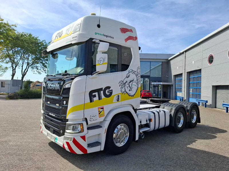 Scania NGS R650 V8 / 6X4 / RETARDER / 2X BIG AXLE / PARKCOOL / DOUBLE TANK / INLINER / FULL-AIR / ALCOA / LEATHER / NAVI / GEN2 V2 / EU - Tractor unit: picture 1 Scania NGS R650 V8 / 6X4 / RETARDER / 2X BIG AXLE / PARKCOOL / DOUBLE TANK / INLINER / FULL-AIR / ALCOA / LEATHER / NAVI / GEN2 V2 / EU - Tractor unit: picture 1