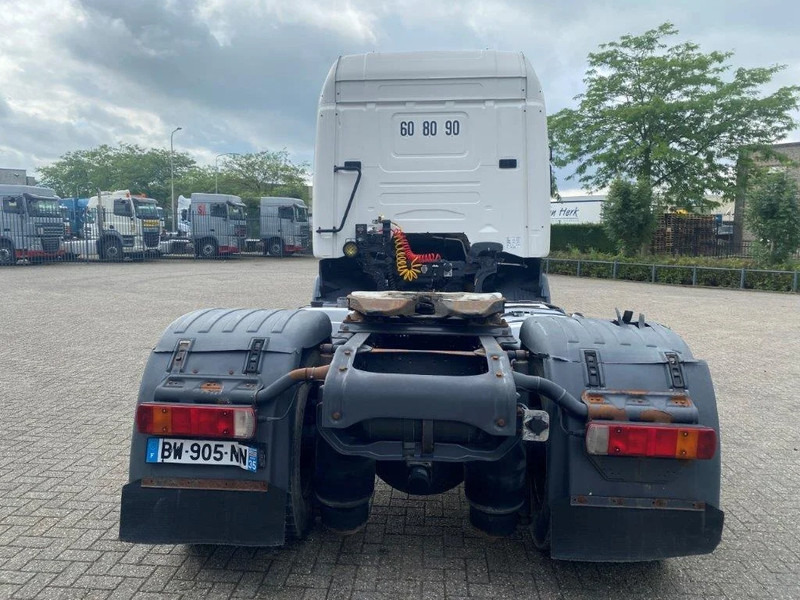 Scania R420 / RETARDER / HYDRAULICS / NO ADBLUE / MANUAL / EURO-3 / 2005 - Tractor unit: picture 4 Scania R420 / RETARDER / HYDRAULICS / NO ADBLUE / MANUAL / EURO-3 / 2005 - Tractor unit: picture 4