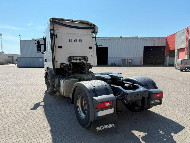 Scania R450 / ENGINE RUNNING / RETARDER / HYDRAULICS / ONLY:345388 KM / FULL-AIR / AUTOMATIC / EURO-6 / 2018 - Tractor unit: picture 3 Scania R450 / ENGINE RUNNING / RETARDER / HYDRAULICS / ONLY:345388 KM / FULL-AIR / AUTOMATIC / EURO-6 / 2018 - Tractor unit: picture 3