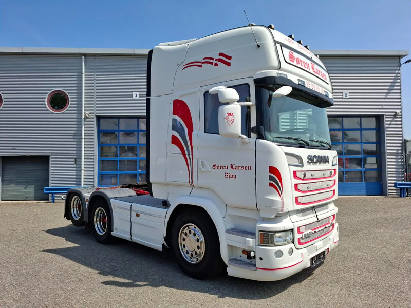 Scania R520 V8 / RETARDER / BOOGIE / FULL-AIR / ACC / LWDS / LEATHER / NAVI / XENON / FRIDGE / AUTOMATIC / EURO-6 / 2015 - Tractor unit: picture 2 Scania R520 V8 / RETARDER / BOOGIE / FULL-AIR / ACC / LWDS / LEATHER / NAVI / XENON / FRIDGE / AUTOMATIC / EURO-6 / 2015 - Tractor unit: picture 2