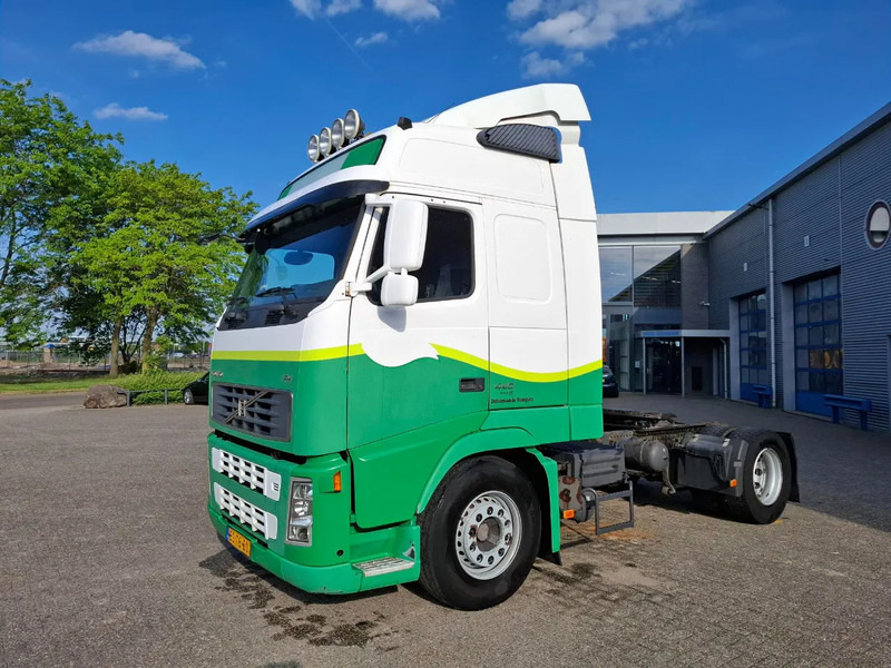 Volvo FH13-440 / NL TRUCK / AIRCO / WEBASTO PARKHEAT / AUTOMATIC / EURO-5 / 2007 - Tractor unit: picture 1 Volvo FH13-440 / NL TRUCK / AIRCO / WEBASTO PARKHEAT / AUTOMATIC / EURO-5 / 2007 - Tractor unit: picture 1