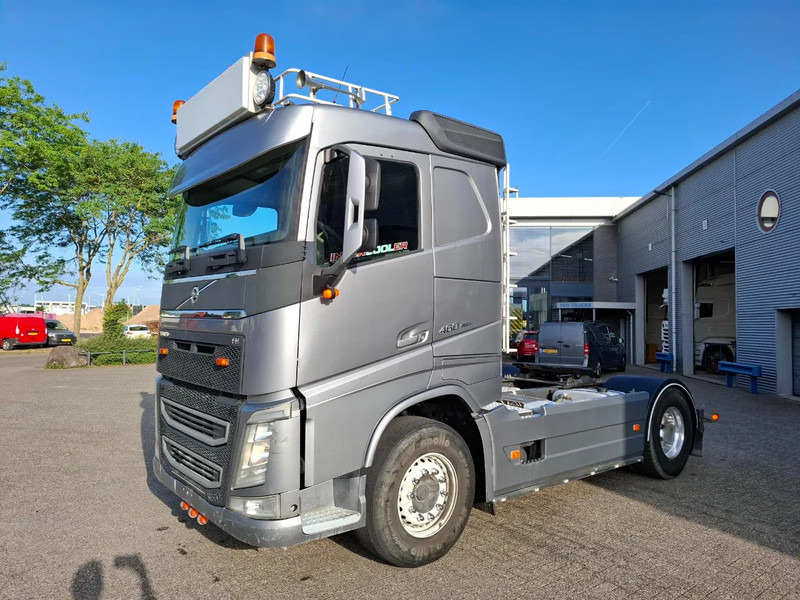Volvo FH4-460 / HYDRAULICS / VEB+ / TUV:21-08-2025 / FRIDGE / AUTOMATIC / EURO-6 / 2015 - Tractor unit: picture 1 Volvo FH4-460 / HYDRAULICS / VEB+ / TUV:21-08-2025 / FRIDGE / AUTOMATIC / EURO-6 / 2015 - Tractor unit: picture 1