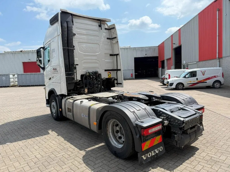 Volvo FH4-460 / XL / ENGINE RUNNING / VEB+ / DOUBLE TANK / ACC / LWDS / AUTOMATIC / EURO-6 / 2019 - Tractor unit: picture 3 Volvo FH4-460 / XL / ENGINE RUNNING / VEB+ / DOUBLE TANK / ACC / LWDS / AUTOMATIC / EURO-6 / 2019 - Tractor unit: picture 3
