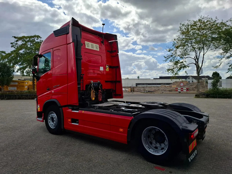 Volvo FH4-500 / VEB+ / LB-CHASSIS / DOUBLE TANK / I-PARKCOOL / TUV:19-06-2026 / LWDS / AUTOMATIC / EURO-6 / 2020 - Tractor unit: picture 3 Volvo FH4-500 / VEB+ / LB-CHASSIS / DOUBLE TANK / I-PARKCOOL / TUV:19-06-2026 / LWDS / AUTOMATIC / EURO-6 / 2020 - Tractor unit: picture 3