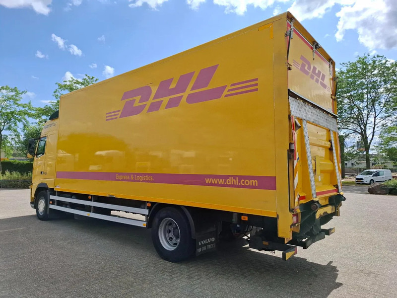 Volvo FH13-420 / NL TRUCK / TUV:29-07-2025 / PLATFORM 2000KG / AIRCO / FRIDGE / AUTOMATIC / EURO-5 / 2010 - Box truck: picture 3 Volvo FH13-420 / NL TRUCK / TUV:29-07-2025 / PLATFORM 2000KG / AIRCO / FRIDGE / AUTOMATIC / EURO-5 / 2010 - Box truck: picture 3