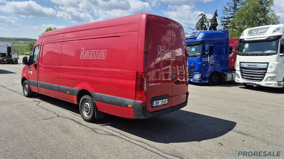 MERCEDES-BENZ SPRINTER 319 3,0 CDi 140 kW - Panel van: picture 4 MERCEDES-BENZ SPRINTER 319 3,0 CDi 140 kW - Panel van: picture 4