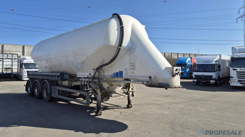 OSTATNÍ FELDBINDER EUT 40.3 SILOCISTERNA - 2 komory - 40 m3 - Other machinery: picture 1 OSTATNÍ FELDBINDER EUT 40.3 SILOCISTERNA - 2 komory - 40 m3 - Other machinery: picture 1