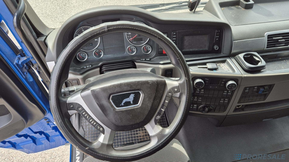 MAN TGX 18.500 XXL LOW DECK EURO 6 - Tractor unit: picture 4 MAN TGX 18.500 XXL LOW DECK EURO 6 - Tractor unit: picture 4