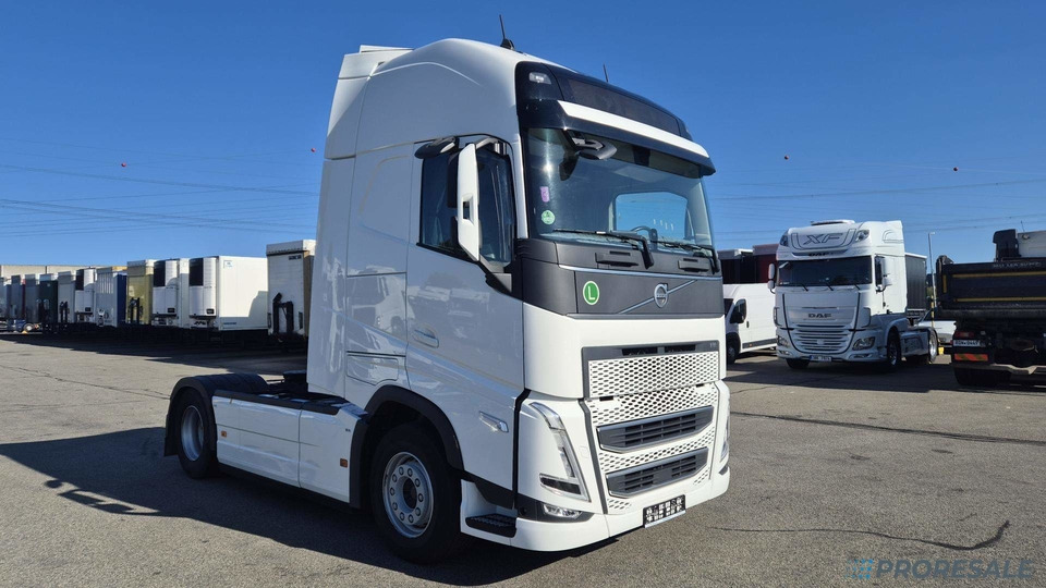 VOLVO FH 460 GLOBE XL EURO 6 TURBOCOMPOUND - Tractor unit: picture 1 VOLVO FH 460 GLOBE XL EURO 6 TURBOCOMPOUND - Tractor unit: picture 1