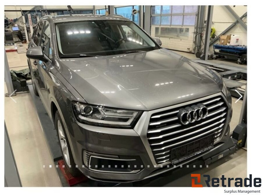 2017mod AUDI Q7 e-tron..ladbar hybrid. Diesel - Car: picture 2 2017mod AUDI Q7 e-tron..ladbar hybrid. Diesel - Car: picture 2