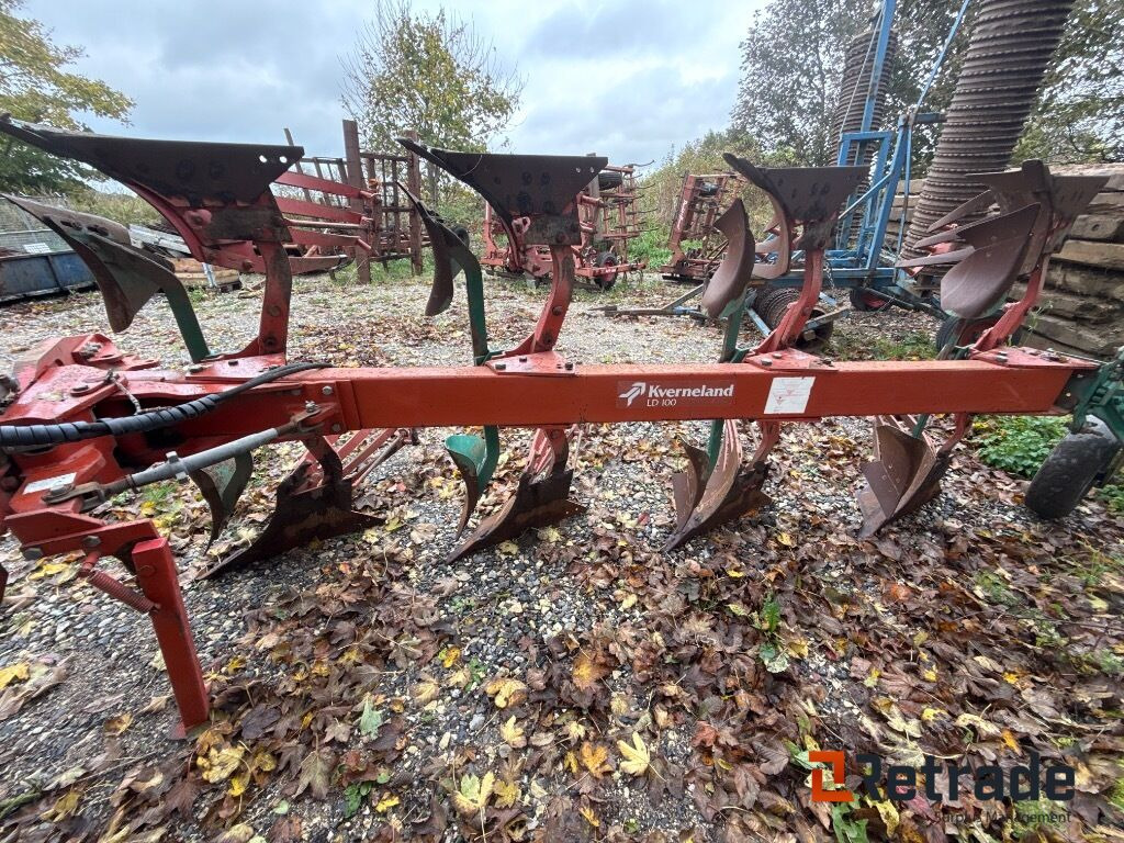Kverneland LD100 - 4-bladet vendeplov / plough - Agricultural machinery: picture 3 Kverneland LD100 - 4-bladet vendeplov / plough - Agricultural machinery: picture 3