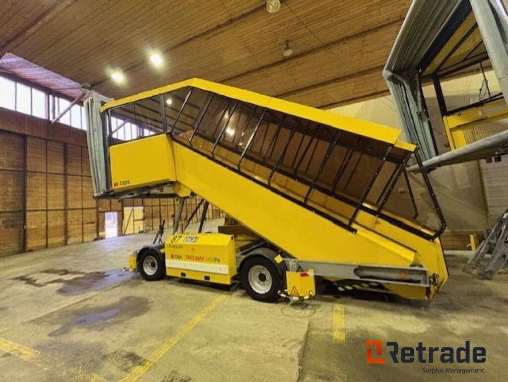 Flytrapp - TIPS FREEWAY 2458Pe - Lav timestand. - Construction equipment: picture 1 Flytrapp - TIPS FREEWAY 2458Pe - Lav timestand. - Construction equipment: picture 1