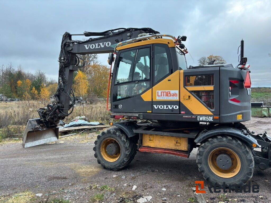 Grävmaskin Volvo EWR150 E - 2017 med tillbehör - Wheel excavator: picture 2 Grävmaskin Volvo EWR150 E - 2017 med tillbehör - Wheel excavator: picture 2