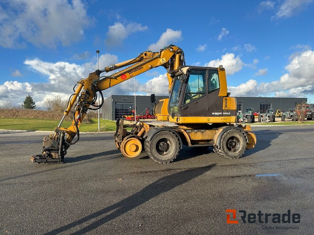 Wheel excavator Hydrema M1600C - 2 Rail hjulgravemaskine: picture 1