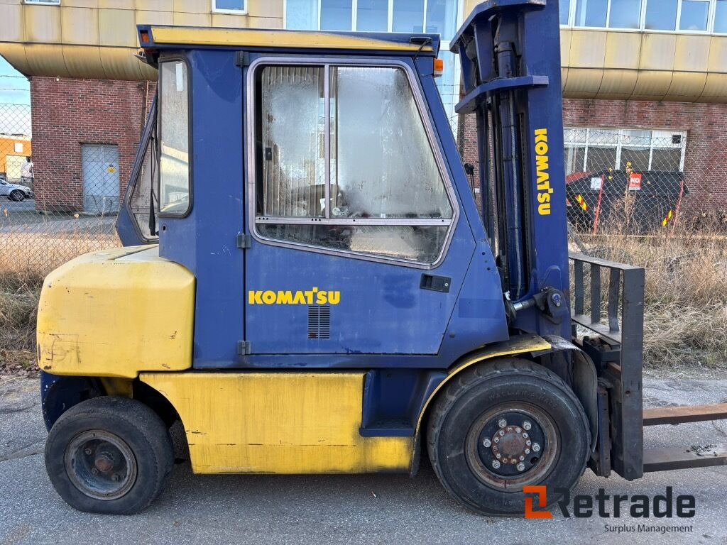 Komatsu FD40t-7 truck - Forklift: picture 5 Komatsu FD40t-7 truck - Forklift: picture 5