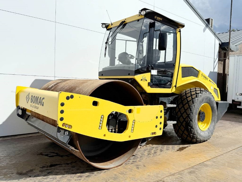 Bomag BW211DH-5 - German Machine / Only 1311 Hours! - Roller: picture 2 Bomag BW211DH-5 - German Machine / Only 1311 Hours! - Roller: picture 2