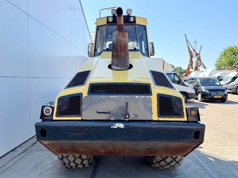 Bomag BW213DH-4 - EVIB/BVC / German Machine / Airco - Roller: picture 4 Bomag BW213DH-4 - EVIB/BVC / German Machine / Airco - Roller: picture 4