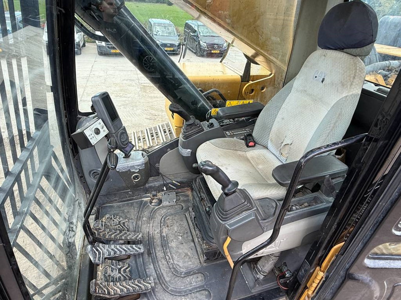 Crawler excavator Cat 345C UHD 27m - Hydr Undercarriage / German Machine: picture 8