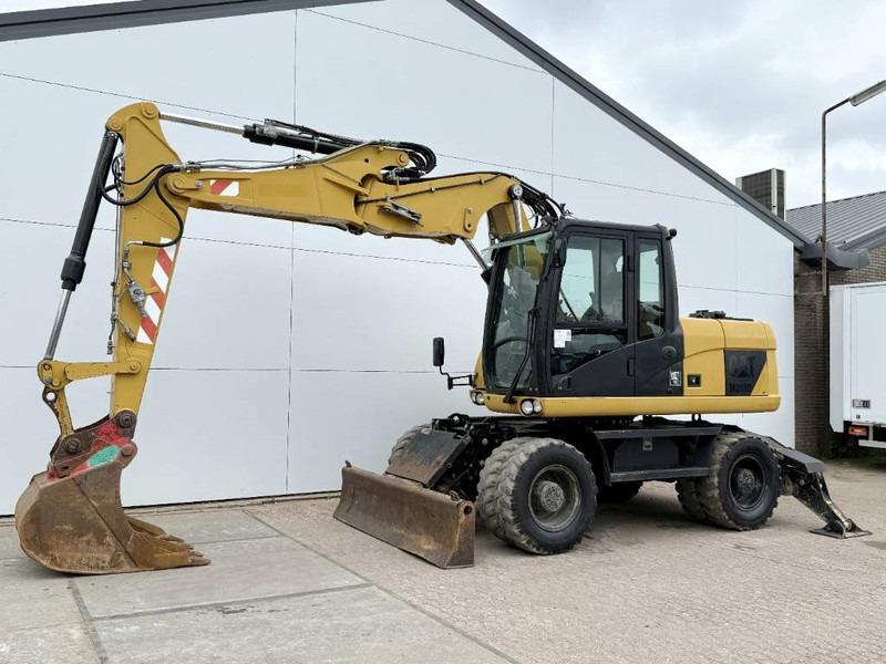 Cat M313D - Triple Boom / Quick Coupler / Camera - Wheel excavator: picture 2 Cat M313D - Triple Boom / Quick Coupler / Camera - Wheel excavator: picture 2