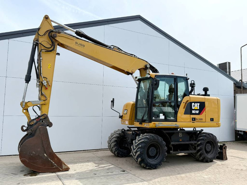Cat M316F - Quick Coupler / Triple Boom / Auto Lube - Wheel excavator: picture 2 Cat M316F - Quick Coupler / Triple Boom / Auto Lube - Wheel excavator: picture 2