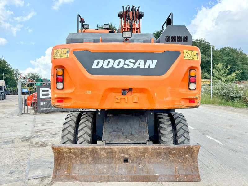 Doosan DX190W-5 - German Machine / Triple Boom - Wheel excavator: picture 4 Doosan DX190W-5 - German Machine / Triple Boom - Wheel excavator: picture 4