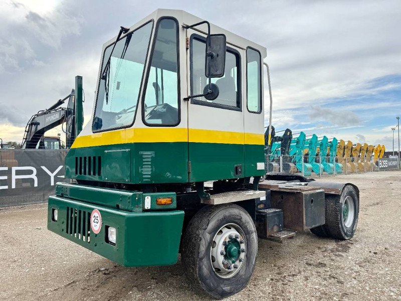 Kalmar PT122 - Top Condition / Cummins Engine - Terminal tractor: picture 1 Kalmar PT122 - Top Condition / Cummins Engine - Terminal tractor: picture 1