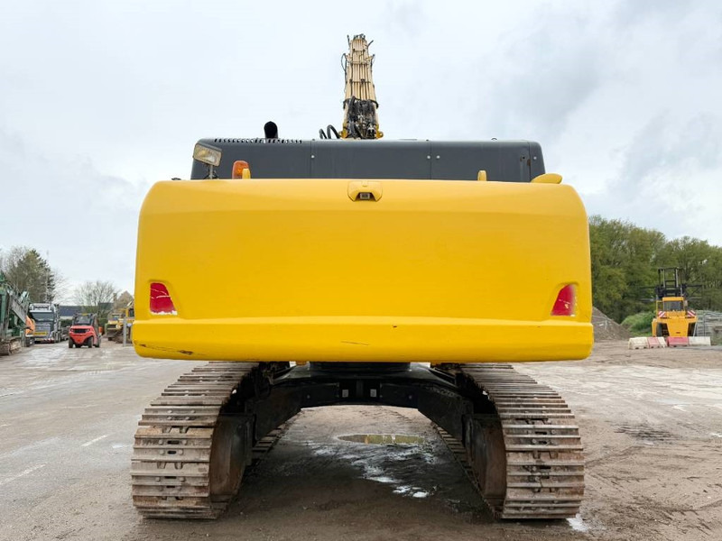 Komatsu PC490LC-10 UHD - 29m Demolition / Oilquick - Crawler excavator: picture 3 Komatsu PC490LC-10 UHD - 29m Demolition / Oilquick - Crawler excavator: picture 3