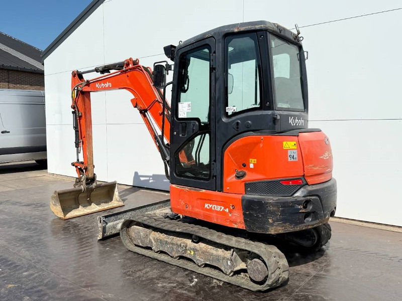 Kubota KX037-4 - Hammer Lines / Quick Coupler - Mini excavator: picture 3 Kubota KX037-4 - Hammer Lines / Quick Coupler - Mini excavator: picture 3