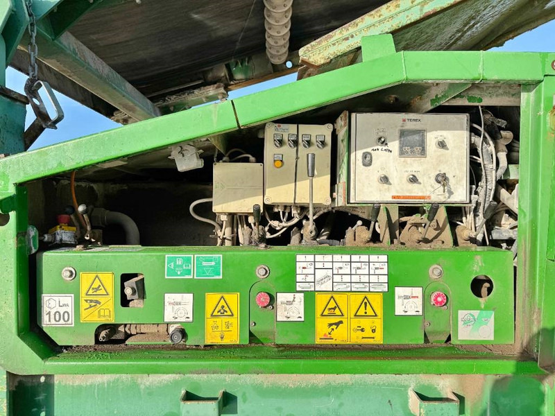 Screener Powerscreen Warrior 2400 - Dutch Machine / 800 Ton per Hour!: picture 19