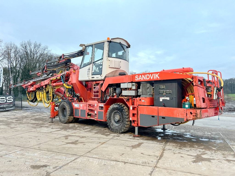 Sandvik DT1130i - Drilling rig: picture 2 Sandvik DT1130i - Drilling rig: picture 2
