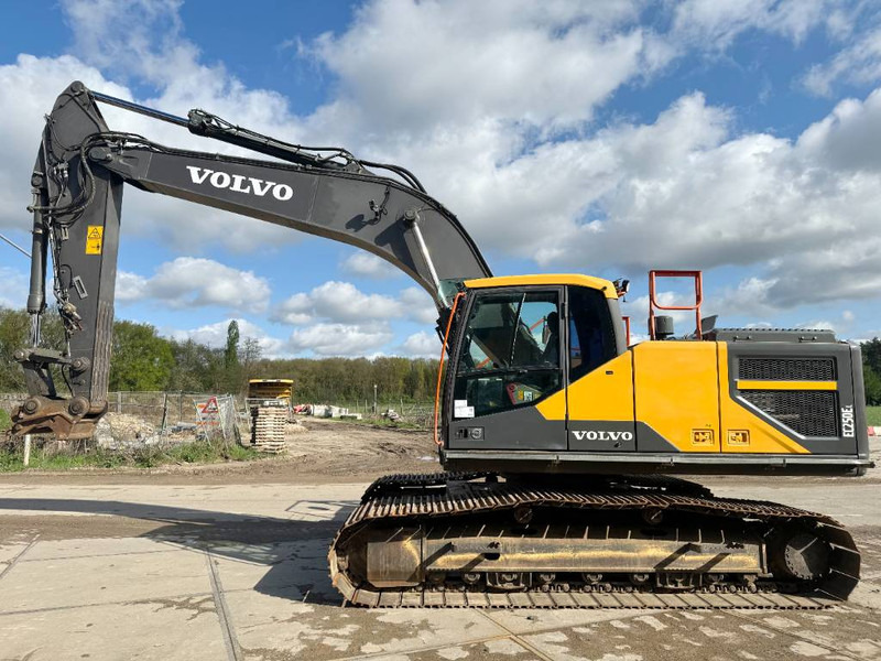 Volvo EC250EL - Dutch Machine / Quick Coupler - Crawler excavator: picture 1 Volvo EC250EL - Dutch Machine / Quick Coupler - Crawler excavator: picture 1