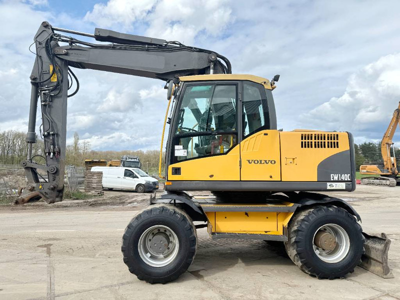 Volvo EW140C - DUTCH MACHINE - Wheel excavator: picture 1 Volvo EW140C - DUTCH MACHINE - Wheel excavator: picture 1