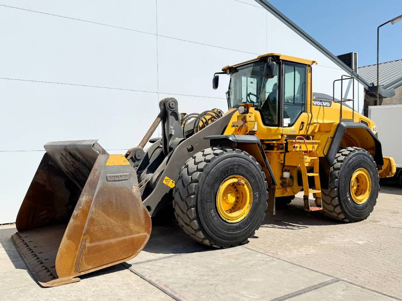Volvo L150H - German Machine / Auto Greasing / Camera - Wheel loader: picture 2 Volvo L150H - German Machine / Auto Greasing / Camera - Wheel loader: picture 2