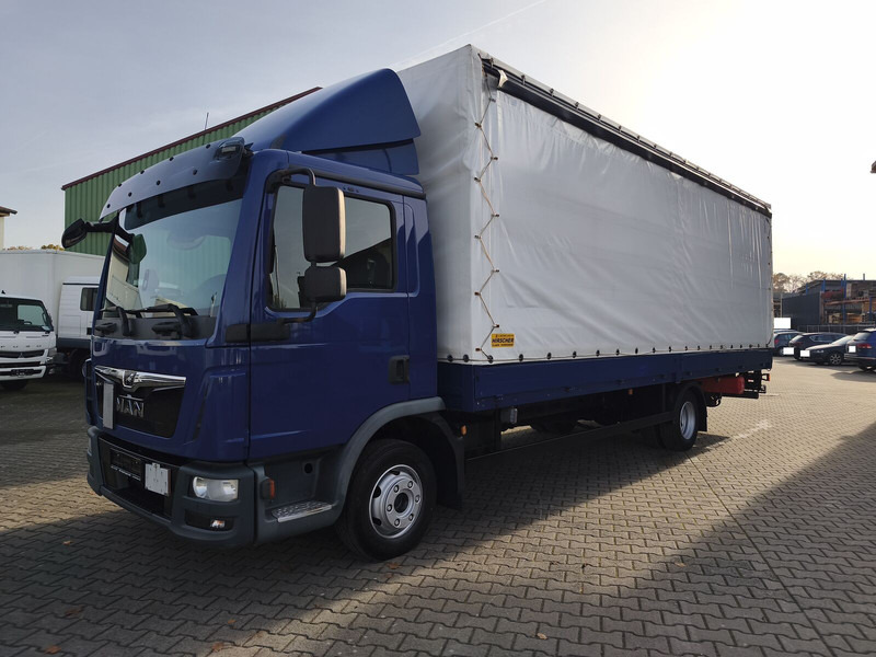 MAN TGL 8.220 4x2 Euro 6 LBW AHK (19) - Curtainsider truck: picture 1 MAN TGL 8.220 4x2 Euro 6 LBW AHK (19) - Curtainsider truck: picture 1