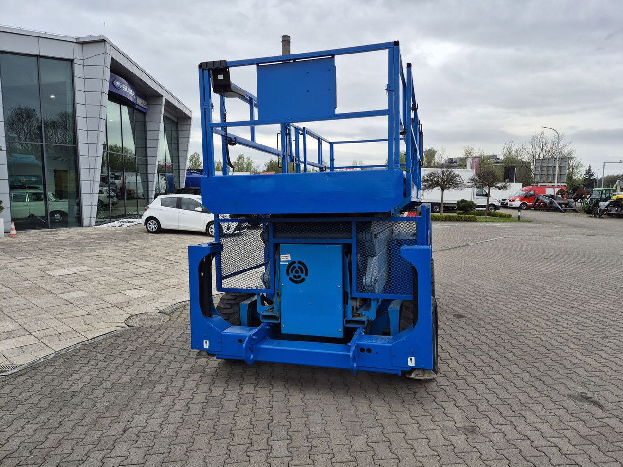 Genie GS 4390 / 15M High / 680KG Load / 1 Owner / Servic ED - Scissor lift: picture 5 Genie GS 4390 / 15M High / 680KG Load / 1 Owner / Servic ED - Scissor lift: picture 5