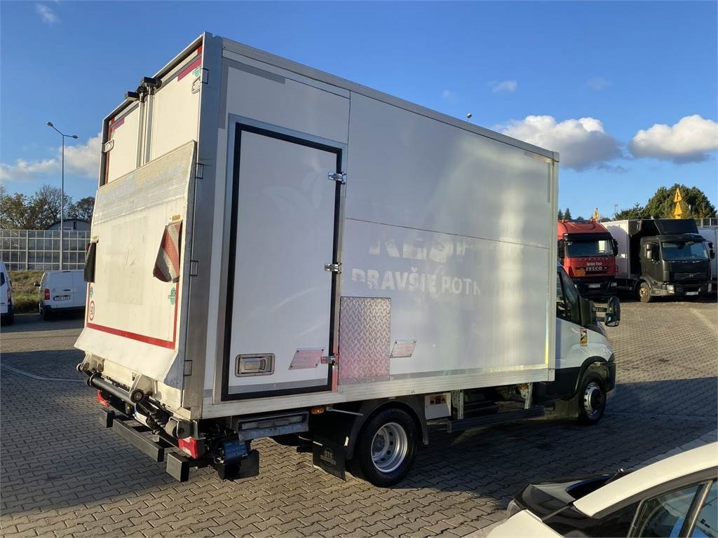 Iveco Daily 70C21 / THERMOKING T600R / NEW SERVICE / BIG - Refrigerator truck: picture 5 Iveco Daily 70C21 / THERMOKING T600R / NEW SERVICE / BIG - Refrigerator truck: picture 5