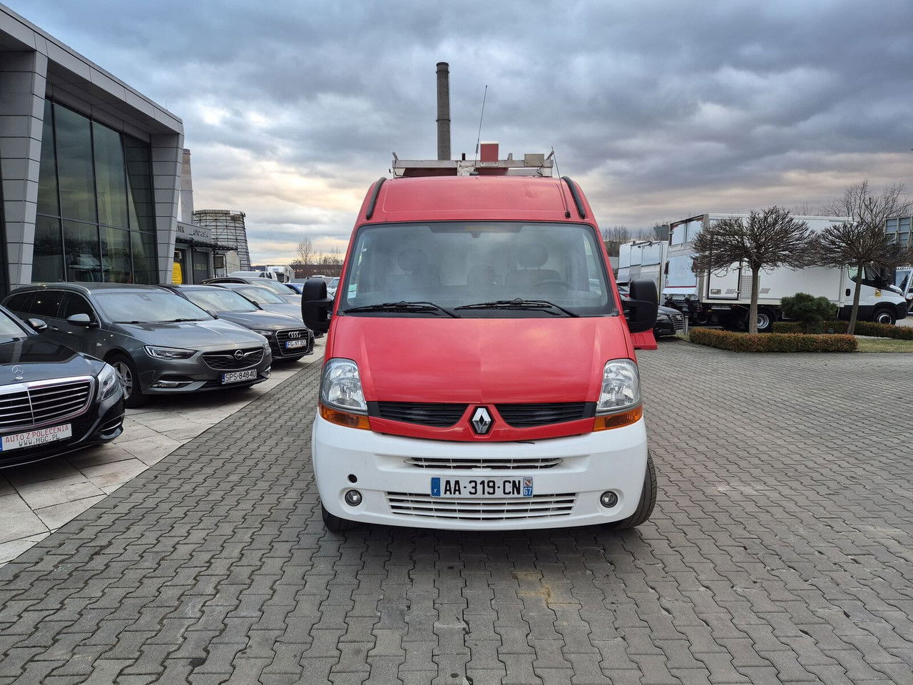 Renault Master 2.5 DCi / Only 25TKM / Like NEW / WE Have 3 THE Same Renault Master 2.5 DCi / Only 25TKM / Like NEW / WE Have 3 THE Same - Fire truck: picture 4 Renault Master 2.5 DCi / Only 25TKM / Like NEW / WE Have 3 THE Same Renault Master 2.5 DCi / Only 25TKM / Like NEW / WE Have 3 THE Same - Fire truck: picture 4