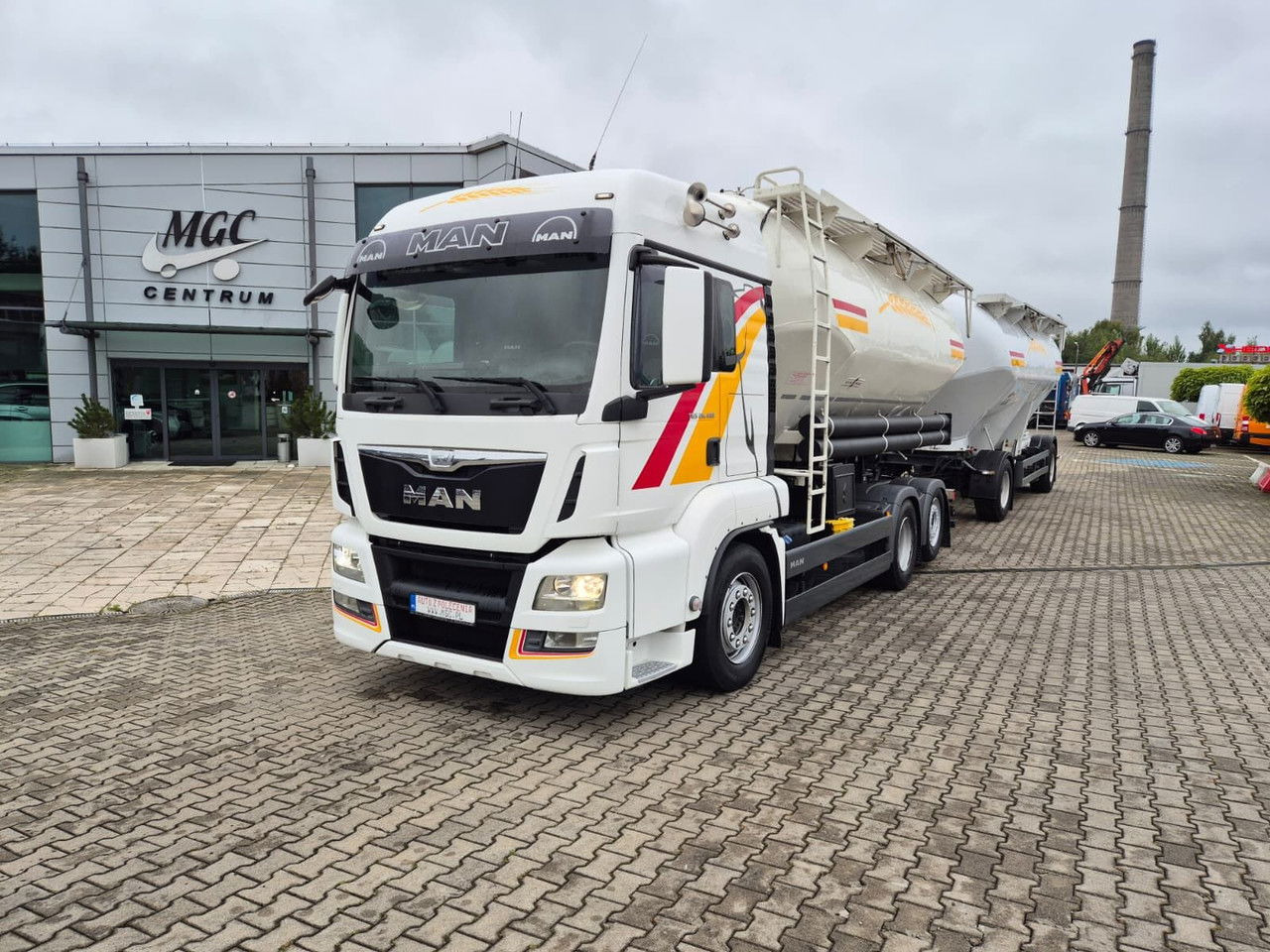 MAN TGS 26.480 Spritzer 2X28m3 / 1 Owner / - Truck: picture 3 MAN TGS 26.480 Spritzer 2X28m3 / 1 Owner / - Truck: picture 3