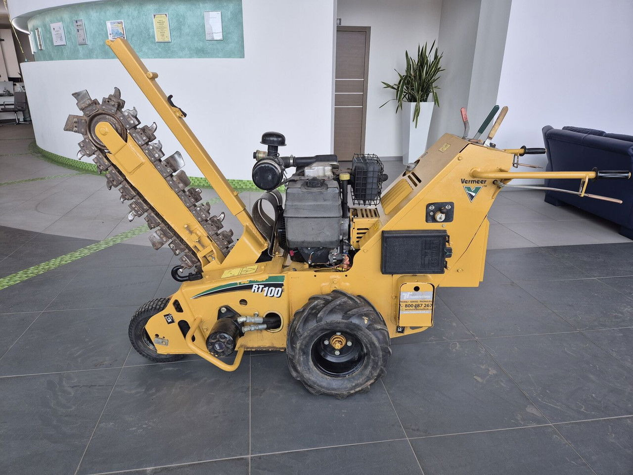 Vermeer RT100 / Trench SAW / Mini Chain Excavator / Idea L FOR Cables - Trencher: picture 1 Vermeer RT100 / Trench SAW / Mini Chain Excavator / Idea L FOR Cables - Trencher: picture 1