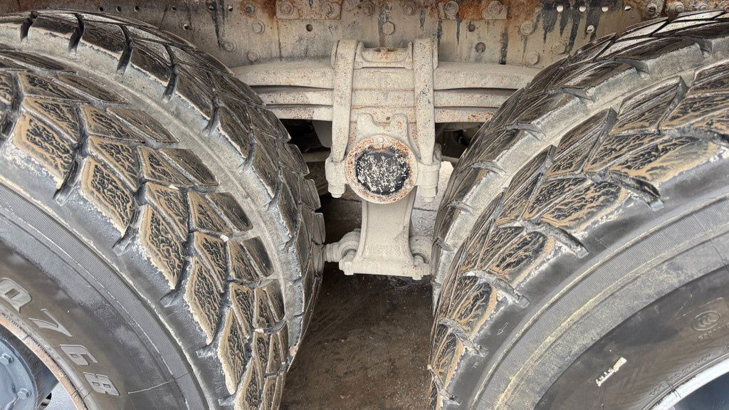 Leasing of Mercedes-Benz Actros 3536 8x4 stetter schwing mixer 9m3 Mercedes-Benz Actros 3536 8x4 stetter schwing mixer 9m3: picture 17 Leasing of Mercedes-Benz Actros 3536 8x4 stetter schwing mixer 9m3 Mercedes-Benz Actros 3536 8x4 stetter schwing mixer 9m3: picture 17