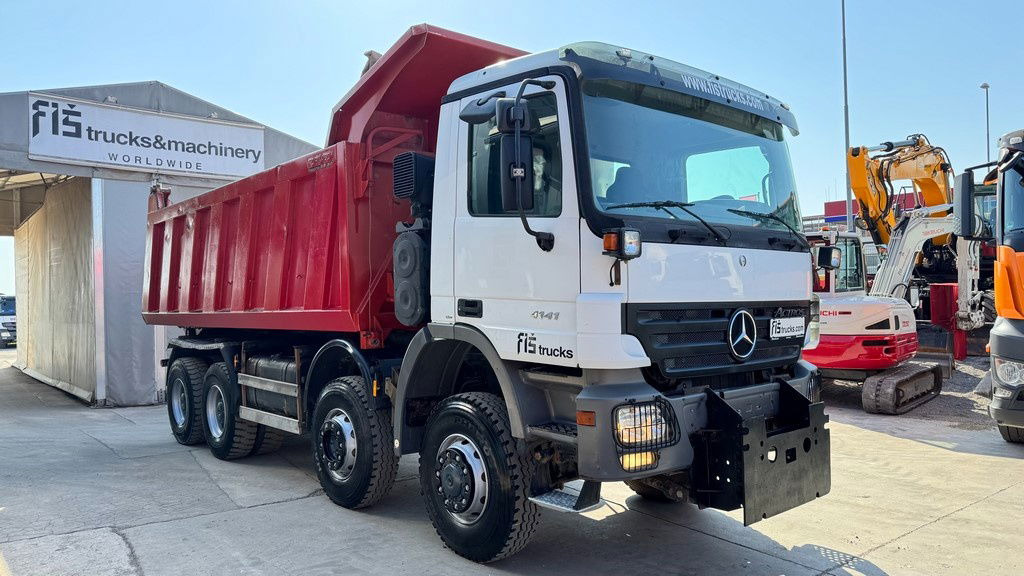 Mercedes-Benz Actros 4141 K 8x6 tipper - 18m3 - Tipper: picture 3 Mercedes-Benz Actros 4141 K 8x6 tipper - 18m3 - Tipper: picture 3