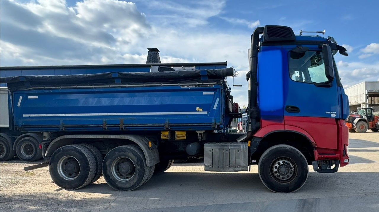 Mercedes-Benz Arocs 2658 6x4 - meiller bordmatic - retarder - Tipper: picture 4 Mercedes-Benz Arocs 2658 6x4 - meiller bordmatic - retarder - Tipper: picture 4