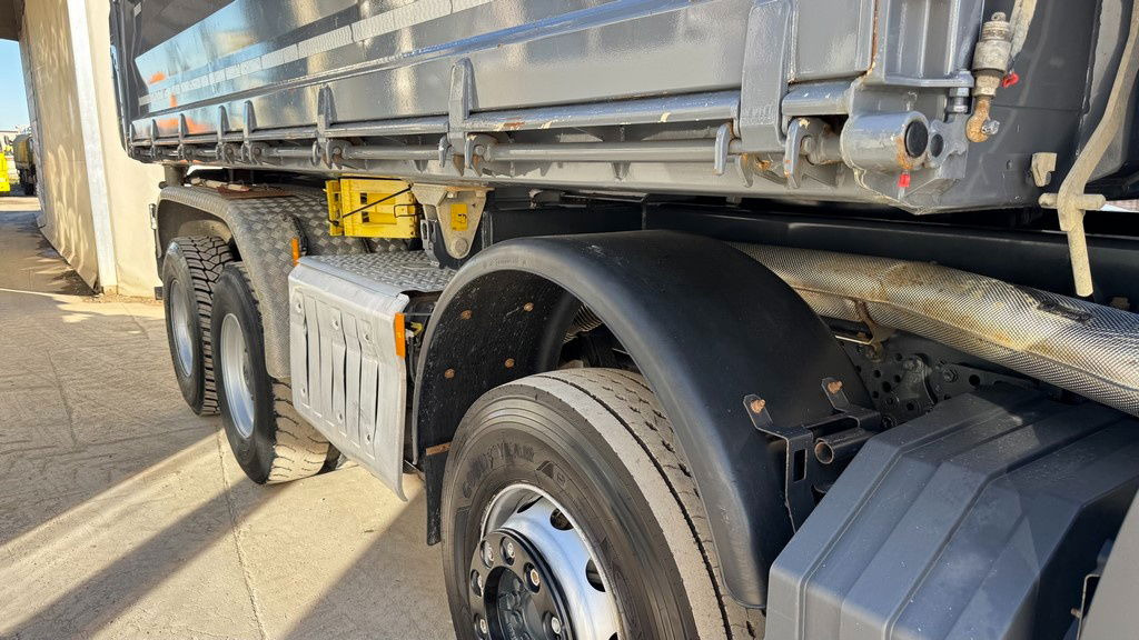 Mercedes-Benz Arocs 4148 8X4 meiller tipper - bordmatic - Tipper: picture 4 Mercedes-Benz Arocs 4148 8X4 meiller tipper - bordmatic - Tipper: picture 4